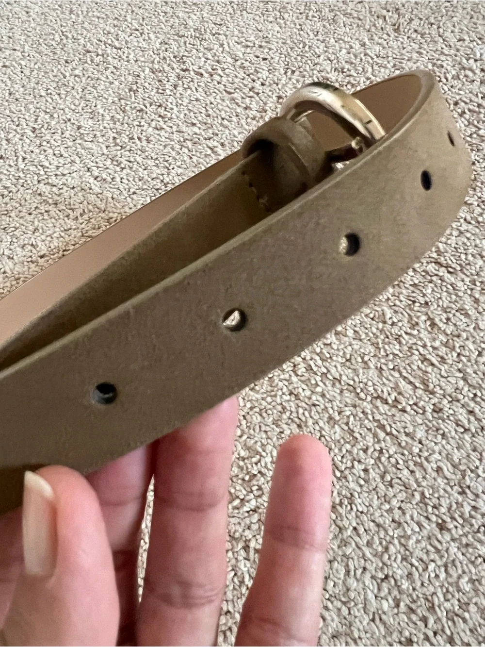Old Navy Suede Belt in Tan with Gold Buckle